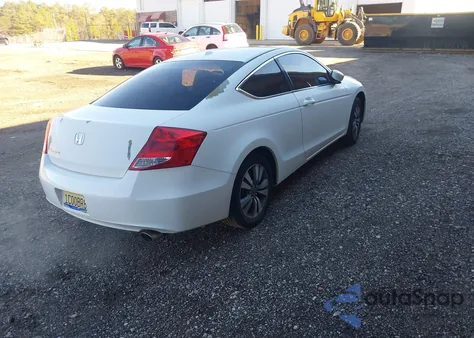 2012 Honda Accord 2.4 Ex-L из США, поврежденный, VIN 1HGCS1B82CA021416